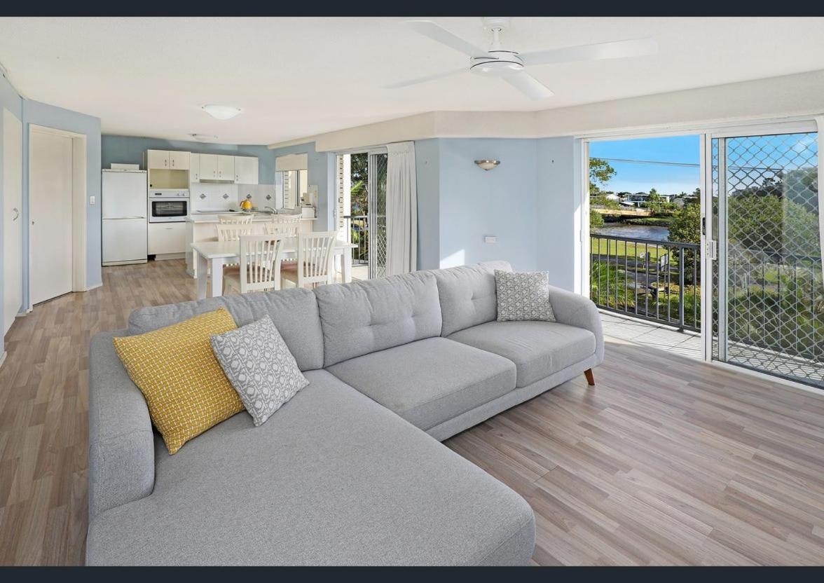 Excellsior Apartments Mooloolaba Bagian luar foto