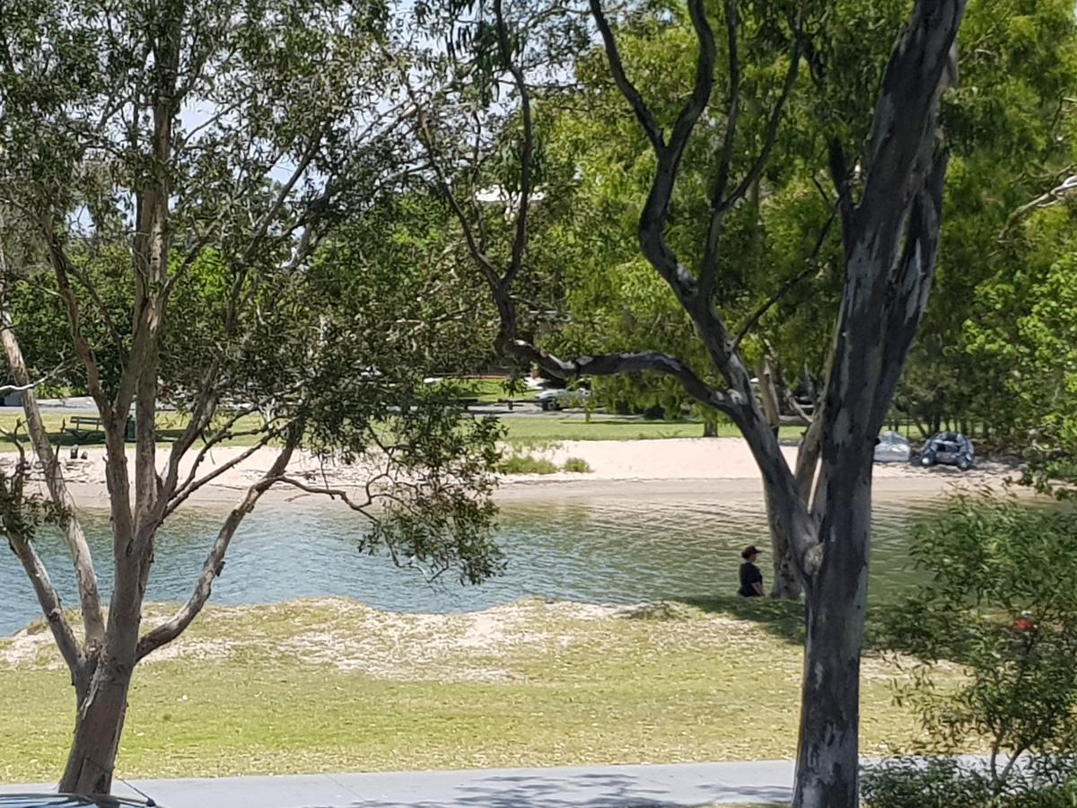Excellsior Apartments Mooloolaba Bagian luar foto